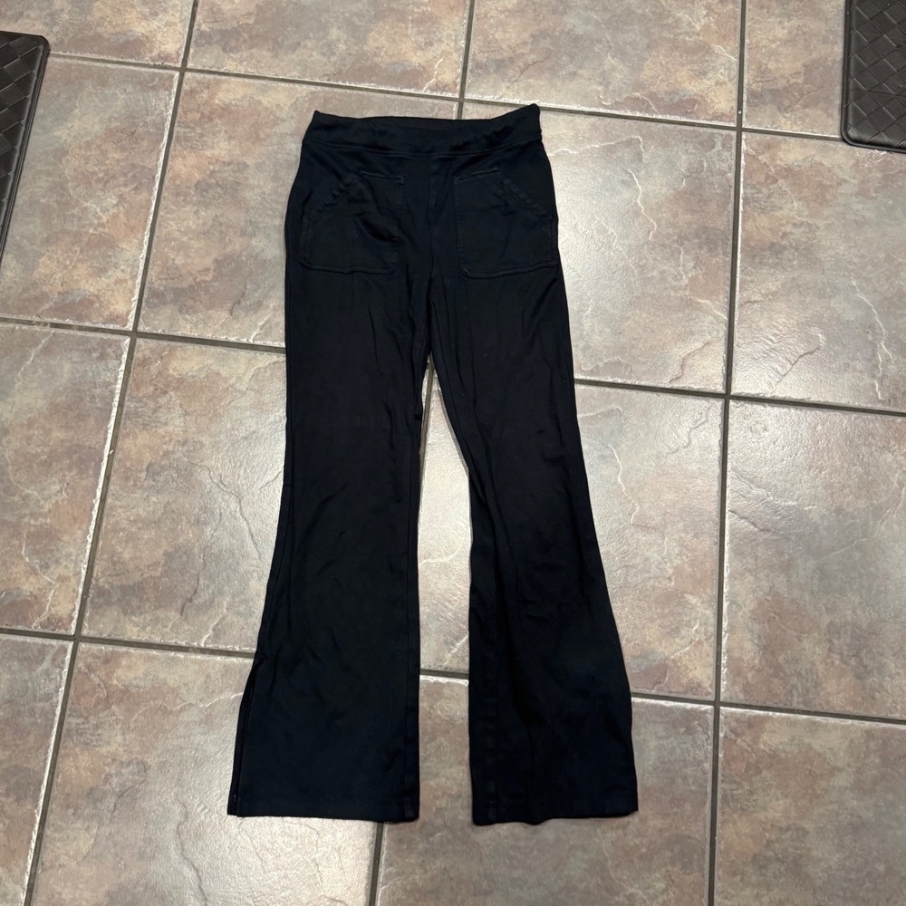 Maeve Anthropologie Black Flare Pants Front Patch Pockets‎ XS - Picture 2 of 4